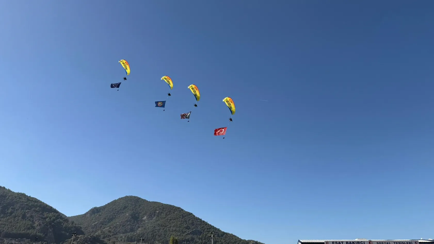 Cumhuriyetimizin 102. Yılı kutlu olsun: Fethiye'de coşkulu kutlama