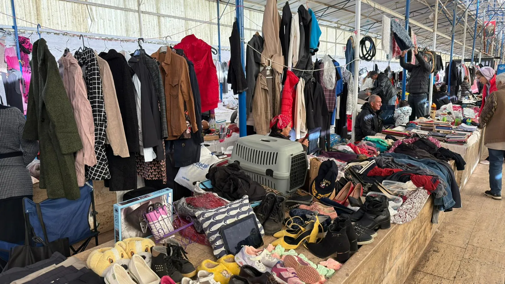 Fethiye Yerel Tohumlar Derneği'nden eğitime destek
