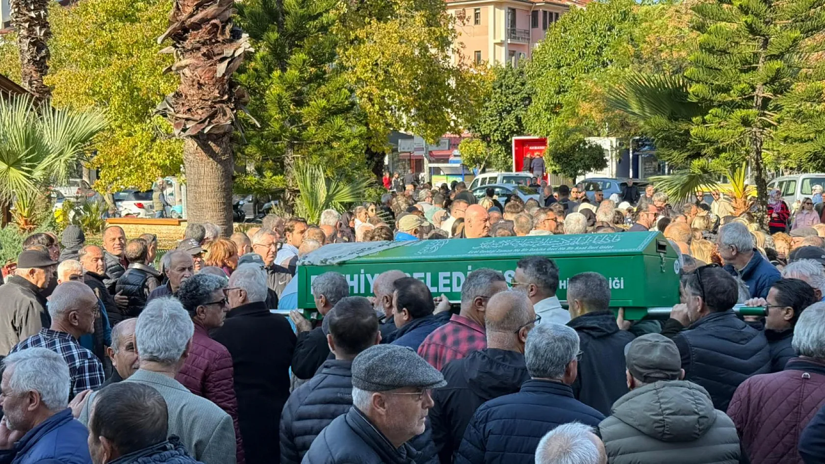 Fethiye'nin sevilen Öğretmeni Bircan Tuna, son yolculuğuna uğurlandı