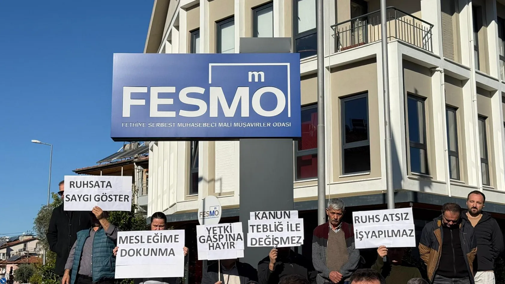 Fethiye'de mali müşavirlerden 586 Sayılı Tebliğe tepki