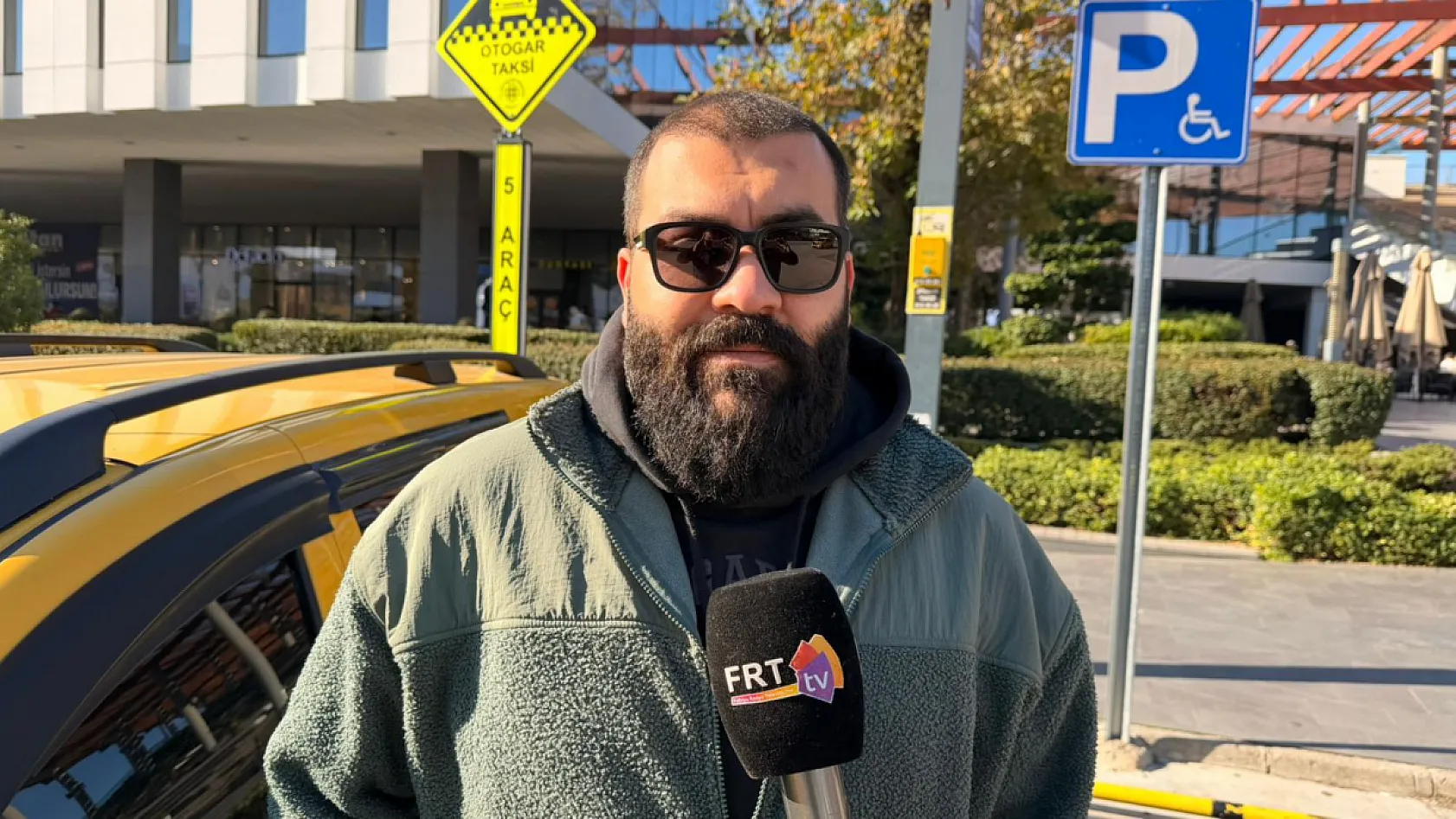 Fethiye'de kış sezonu taksici esnafını zorluyor