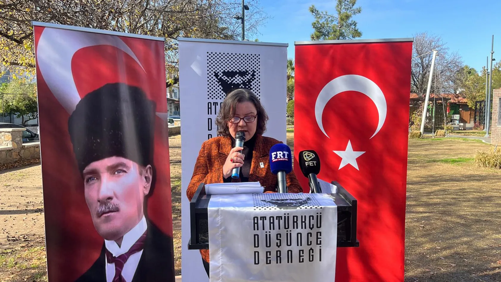Fethiye'de 'Adalet, Demokrasi ve Laiklik' için bir araya geldiler