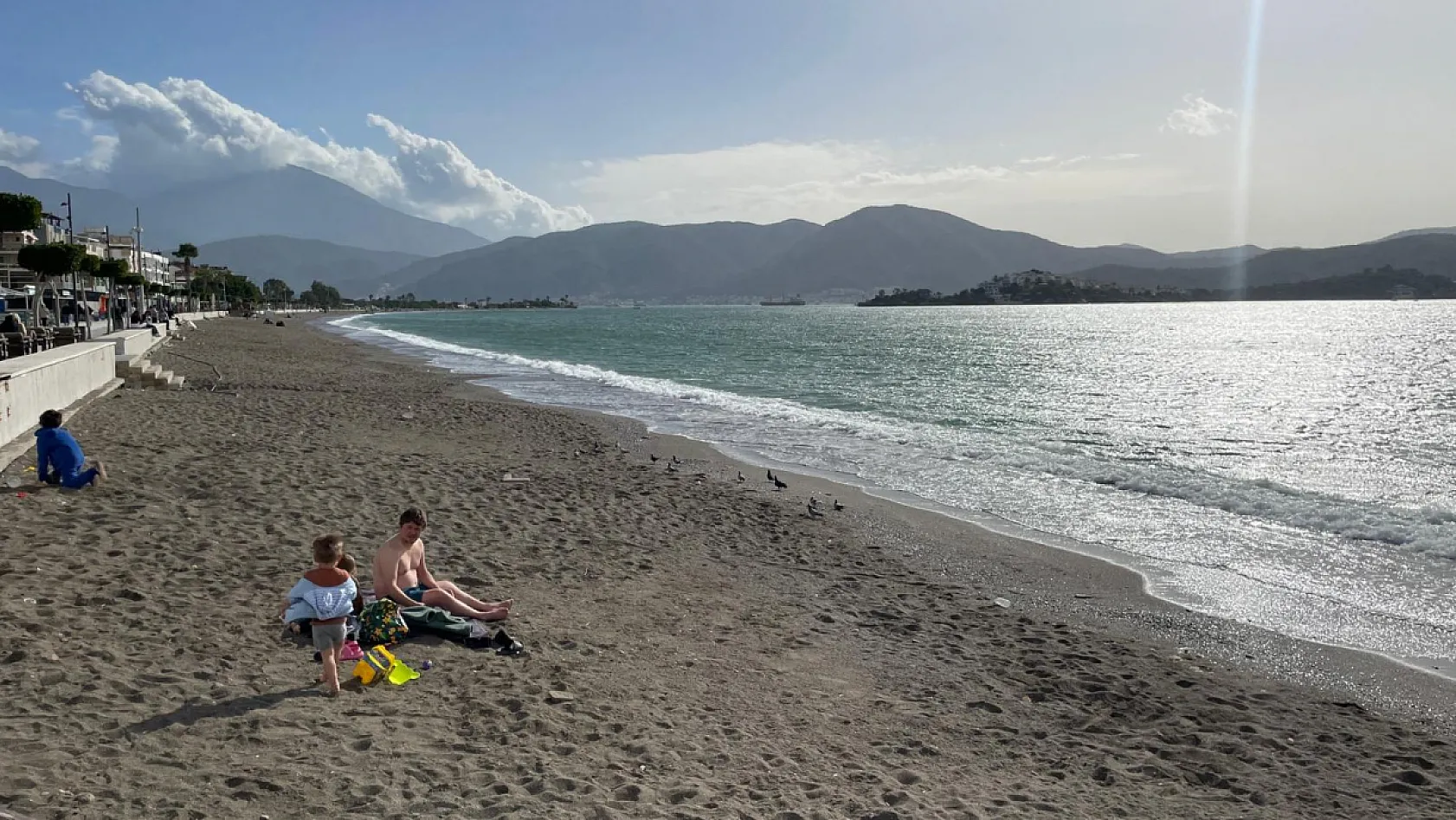Türkiye donarken Fethiye'de deniz keyfi