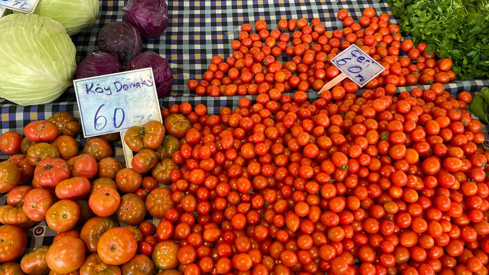 Çiftçi üretemiyor, vatandaş alamıyor: Fethiye pazarlarında sel ve hortum etkisi