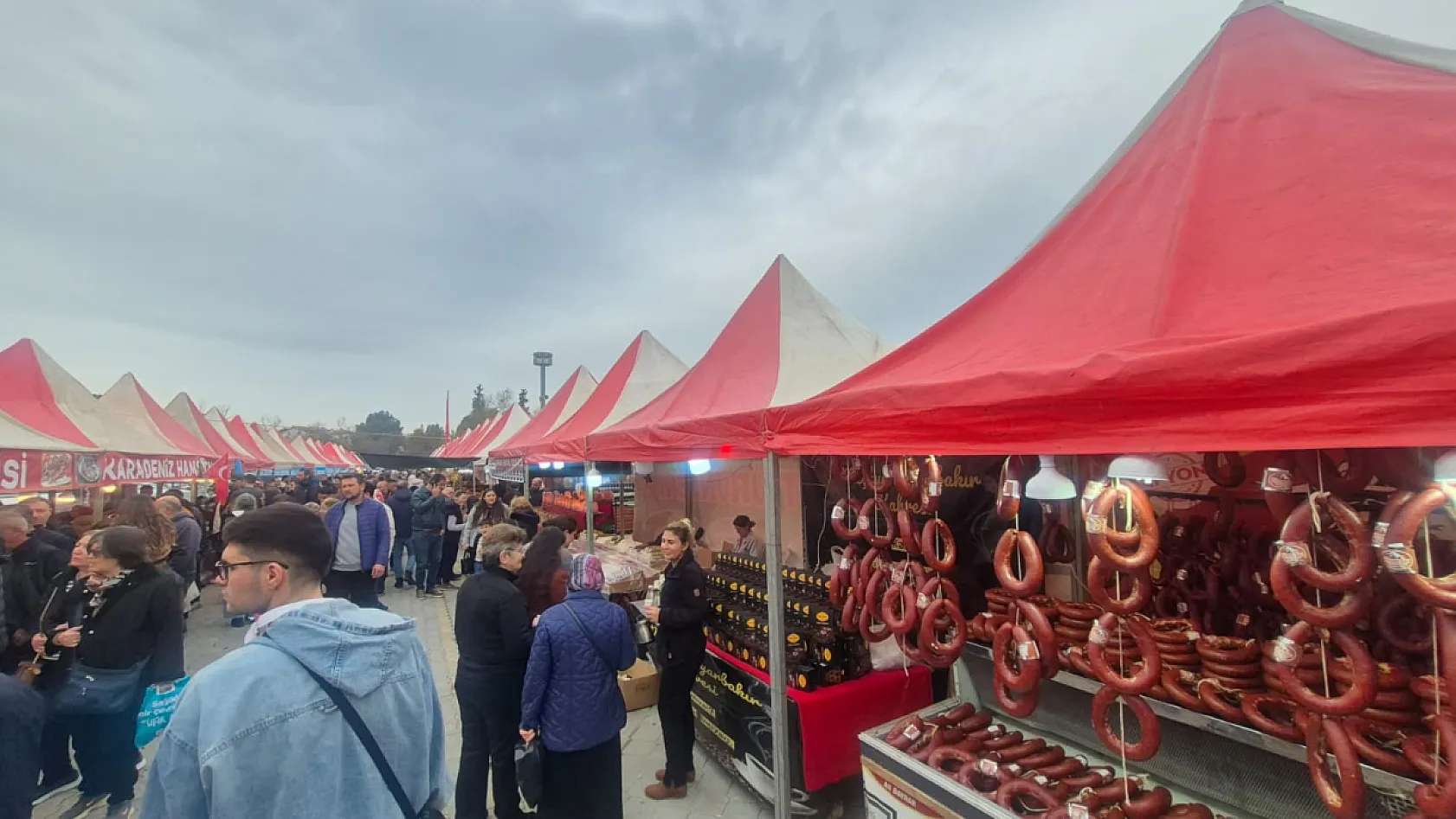 Fethiye Hamsi Festivali'nde 'Karadeniz Lezzetlerine' ilgi yoğun