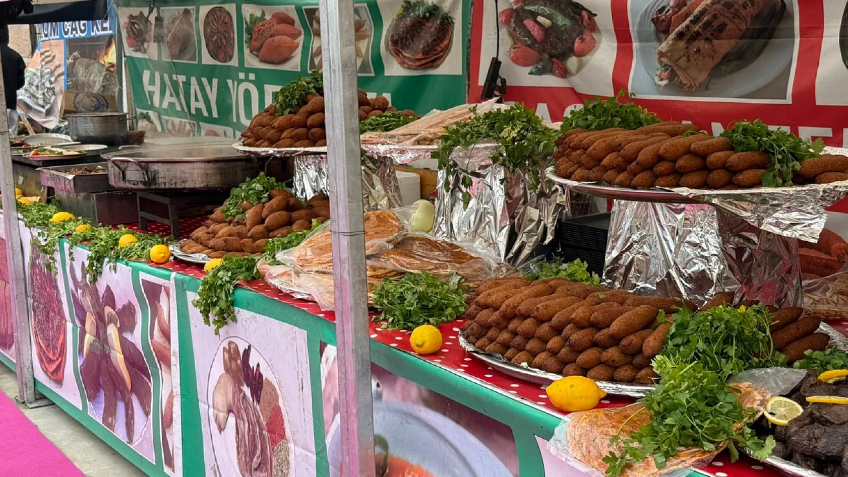 Fethiye'de Ulusal Gastronomi Festivali, 11 depremzede ilin mutfaklarını buluşturdu