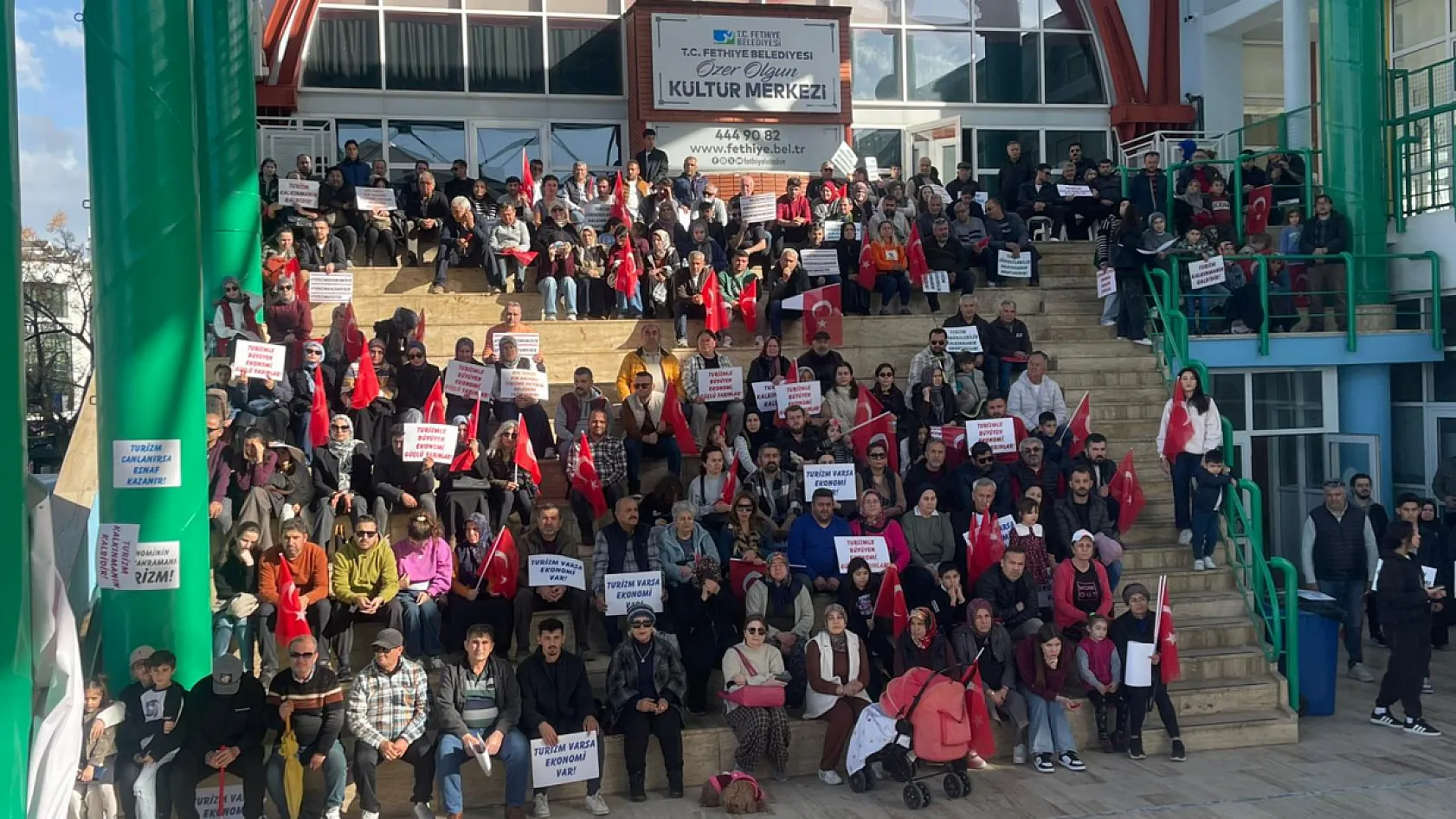 Fethiye'de villa turizmi temsilcilerinden 7464 sayılı yasa çağrısı