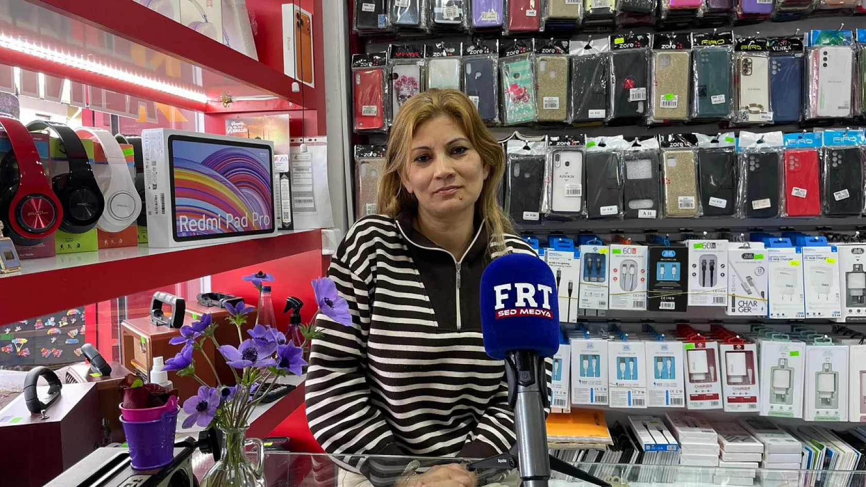 Fethiye'de ekonomik şartlar ikinci el telefona yöneltti