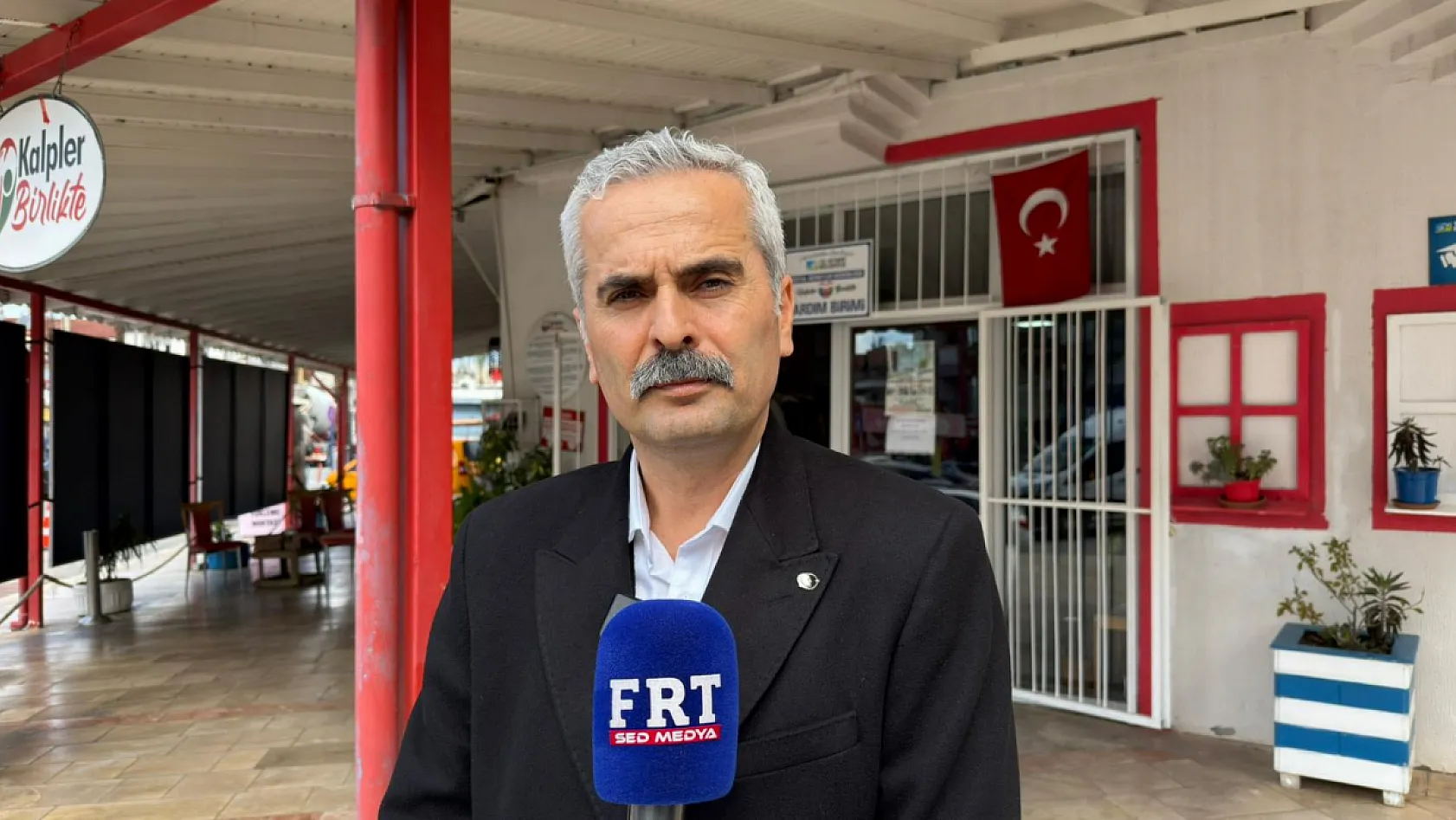 Ramazan kolileri Fethiye'de hanelere ulaştırılmaya başlandı