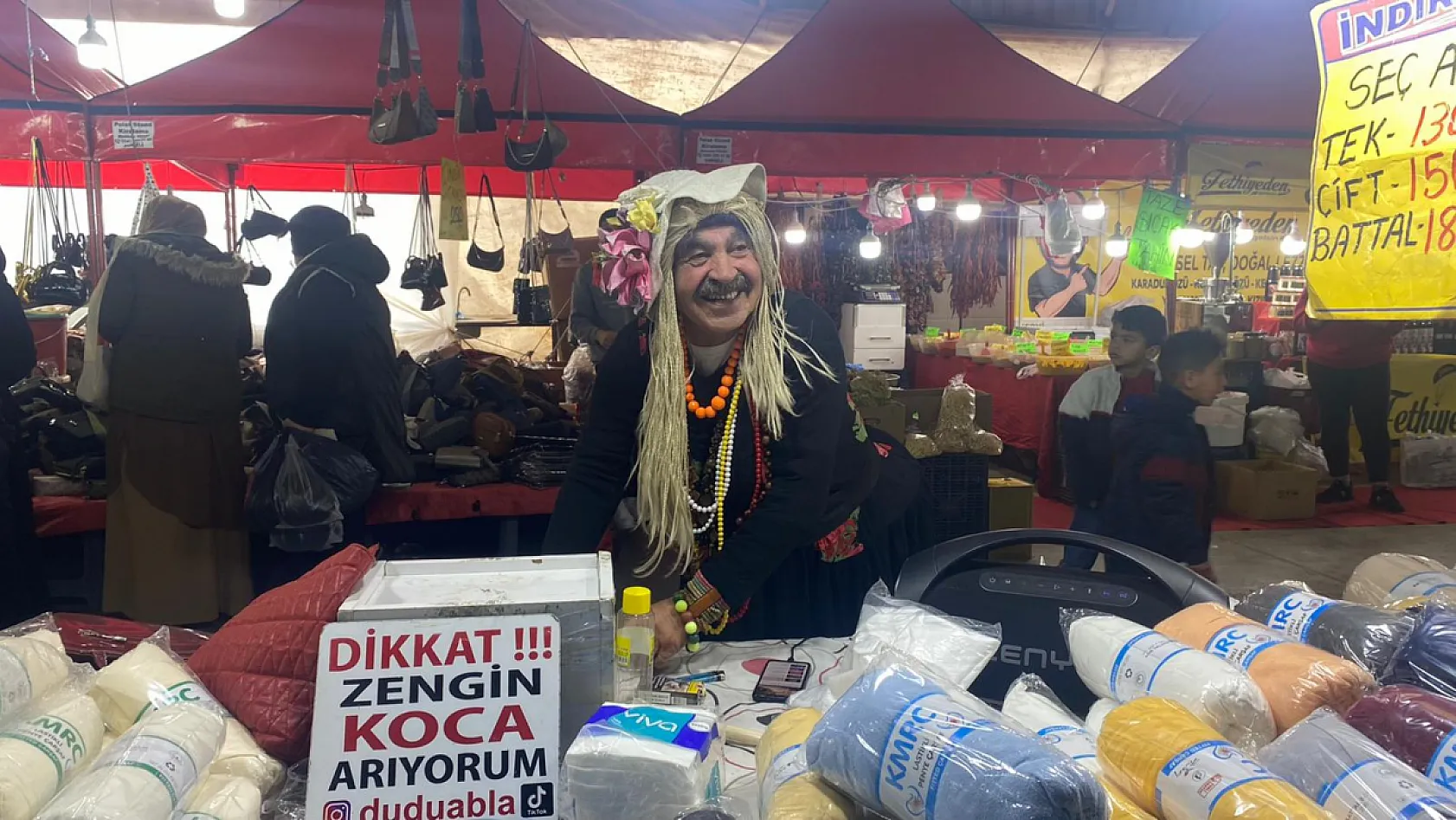 Fethiye Çalıca kapalı pazaryerinde festival hareketliliği sürüyor