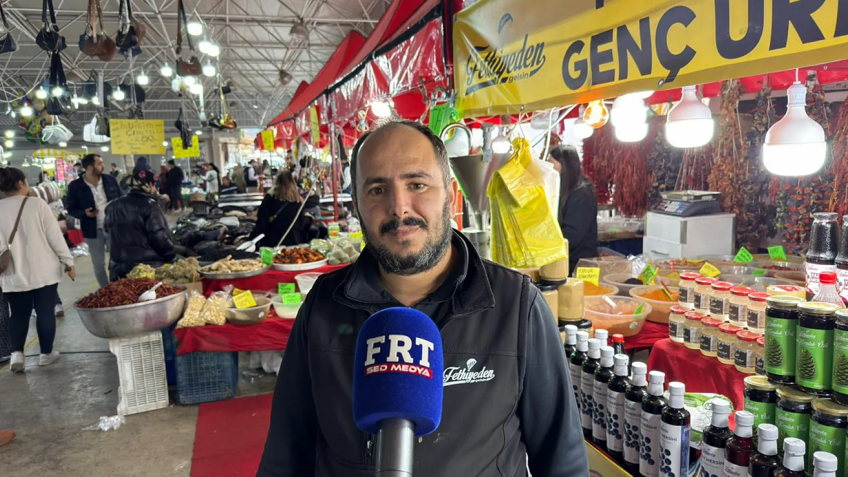 Kampanyaların zirve yaptığı gün: Fethiye Çalıca Sosyete Pazarı'nda son saatler