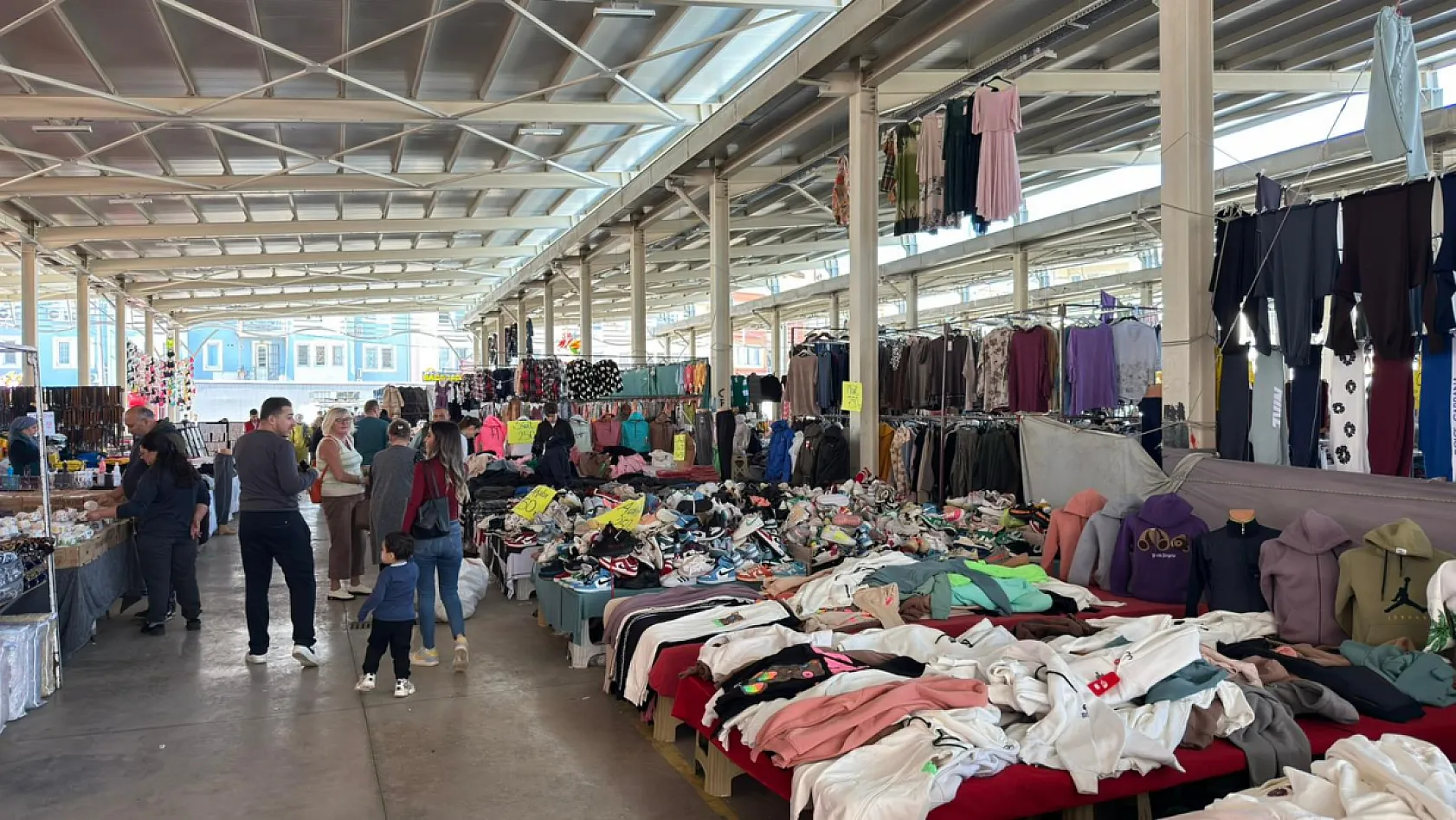 Fethiye'de Sosyete Pazarı 20 Şubat'a kadar ziyaret edilebilecek
