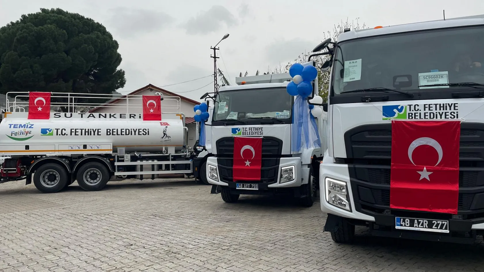 Fethiye'de araç filosuna 12 takviye: Karaca'dan tasarruf ve güçlü belediye vurgusu