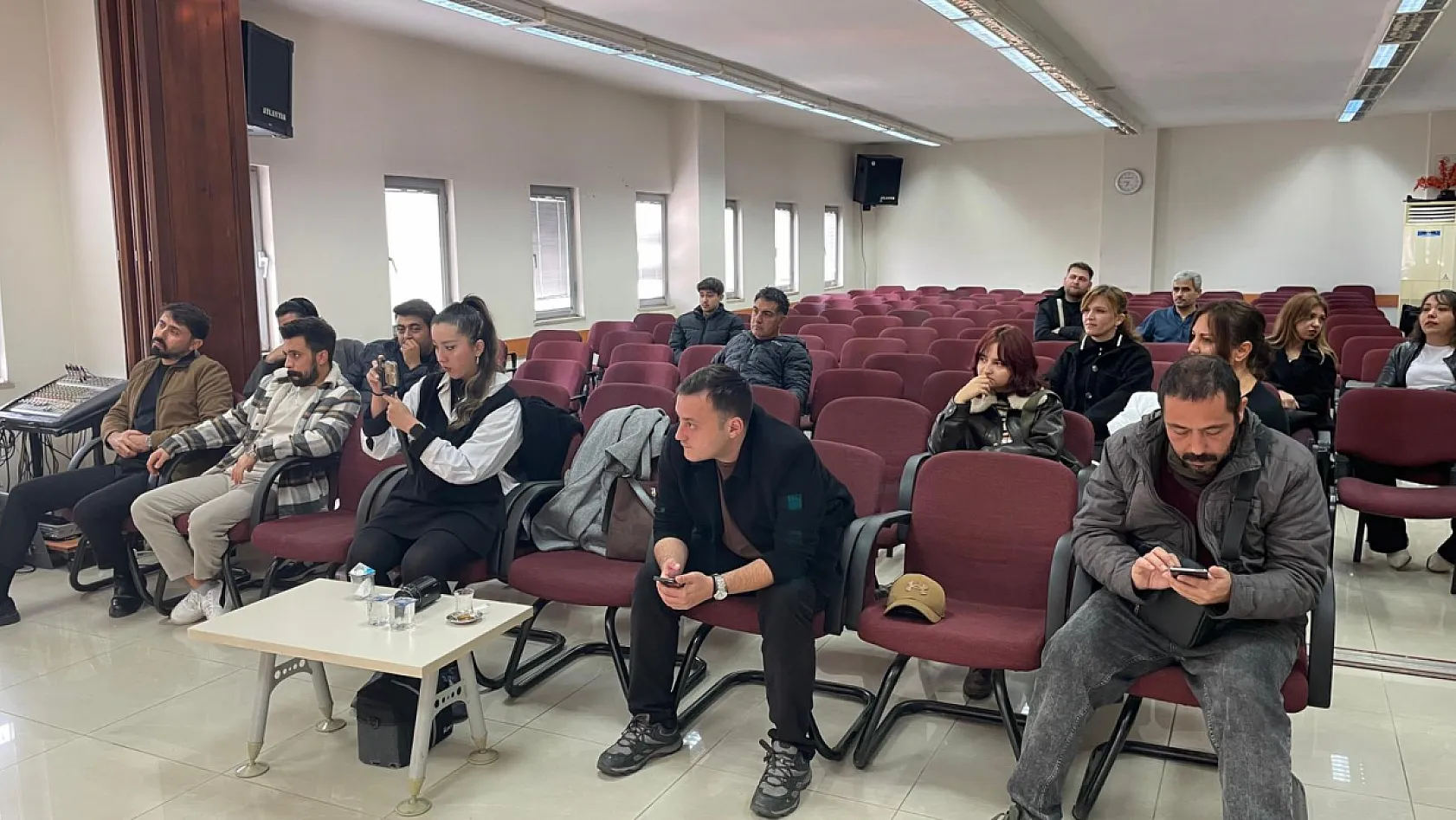 Fethiye Esnaf ve Sanatkarlar Odası'ndan kuaför esnafıyla istişare toplantısı