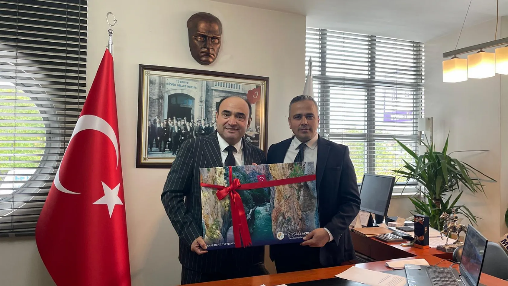 Fethiye ve Seydikemer için ortak vurgu: 'Et ve tırnak gibiyiz'