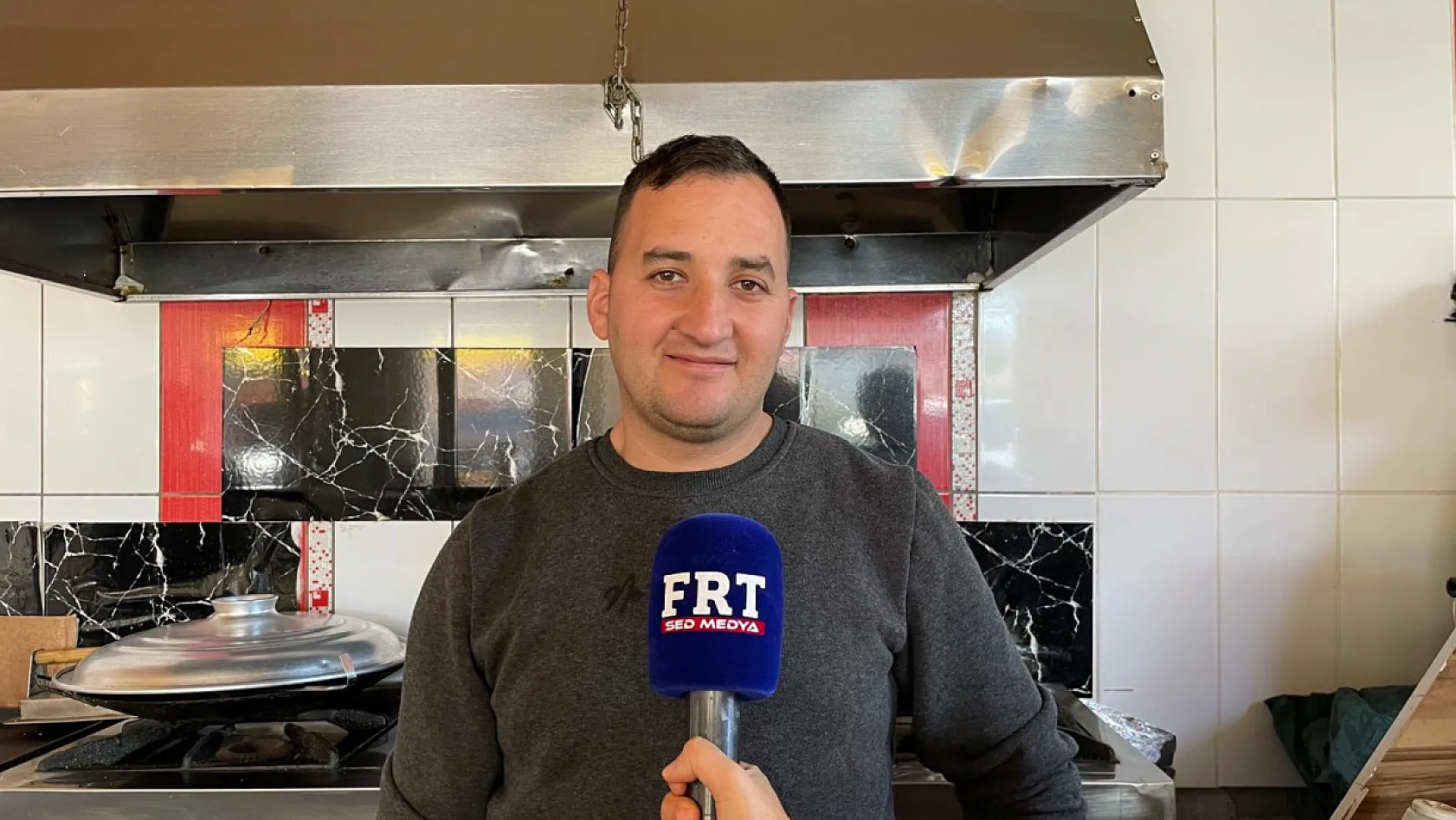 Fethiye Toptancı Hali'nde 'Sevgi katılmış' tost: Esnafa özel uygun fiyat