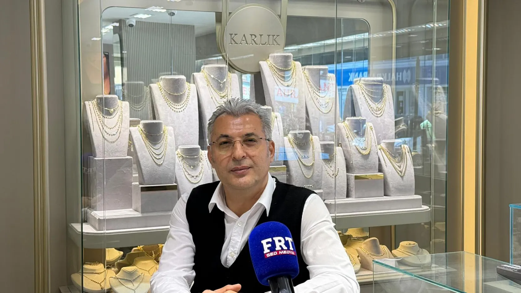 Fethiye'de Karlık Kuyumculuk'tan piyasa yorumu: Altın nereye gider?
