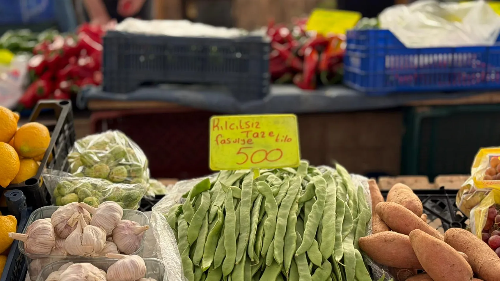 Fethiye Salı Pazarı'nda 'Yok Artık!' dedirten fiyat: Fasulye 500 lira