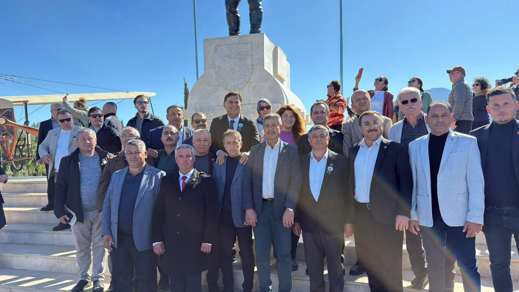 Fethiye, İlk Türk Hava Şehidi Fethi Bey'i saygıyla andı