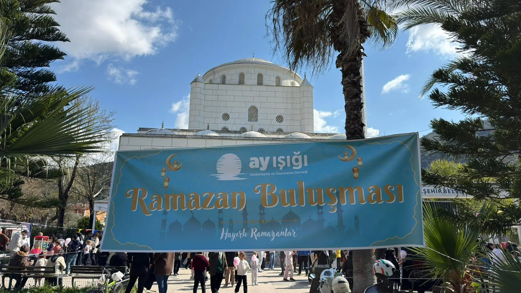 Fethiye'de Ayışığı Yardımlaşma Derneği'nden Ramazan Buluşması Etkinliği