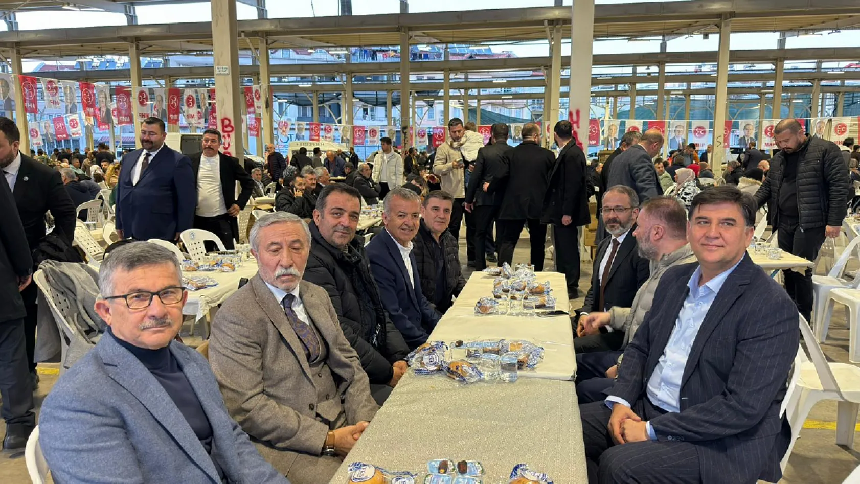 MHP Fethiye'de İftar Programı Düzenledi