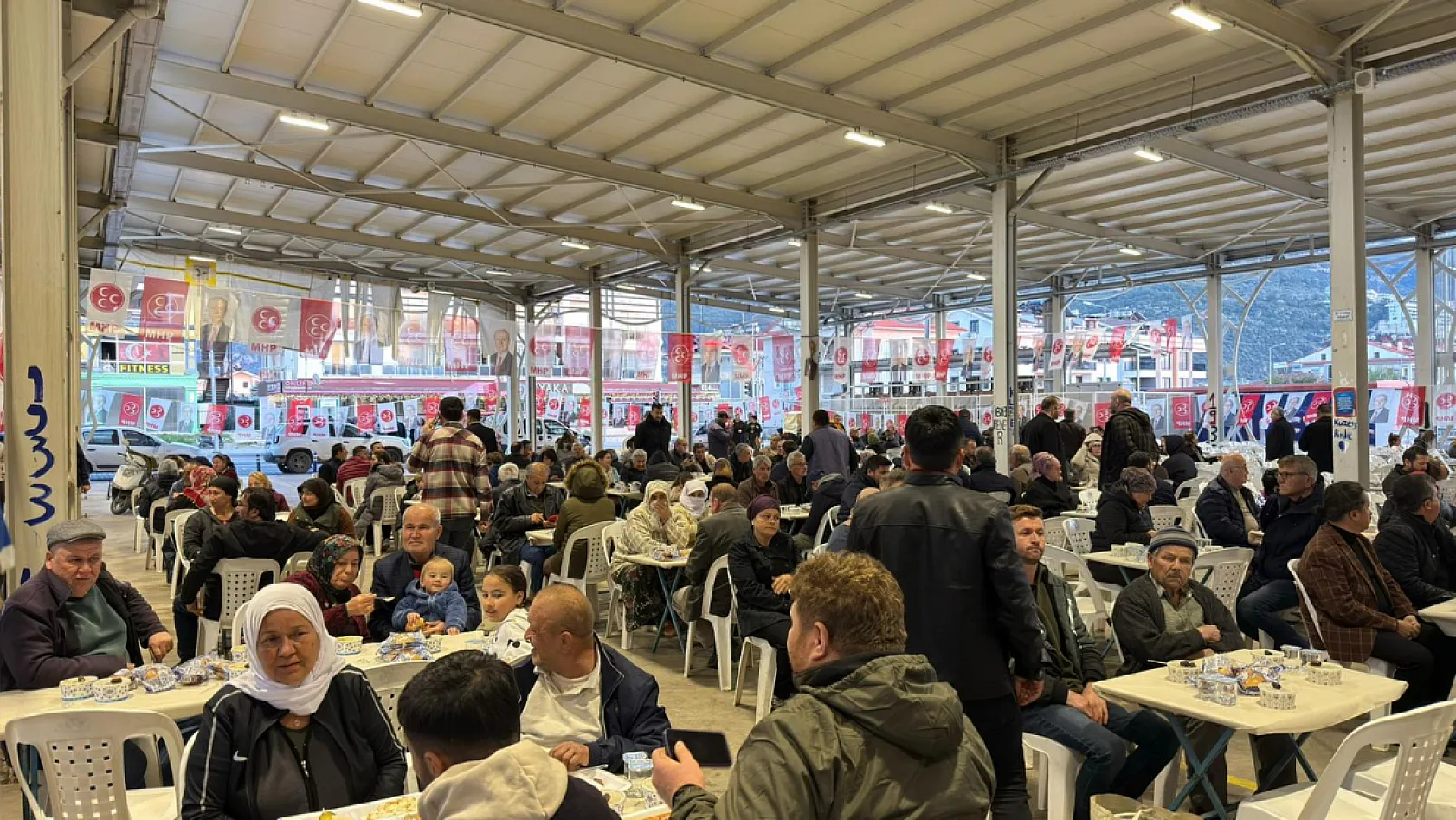MHP Fethiye'de İftar Programı Düzenledi