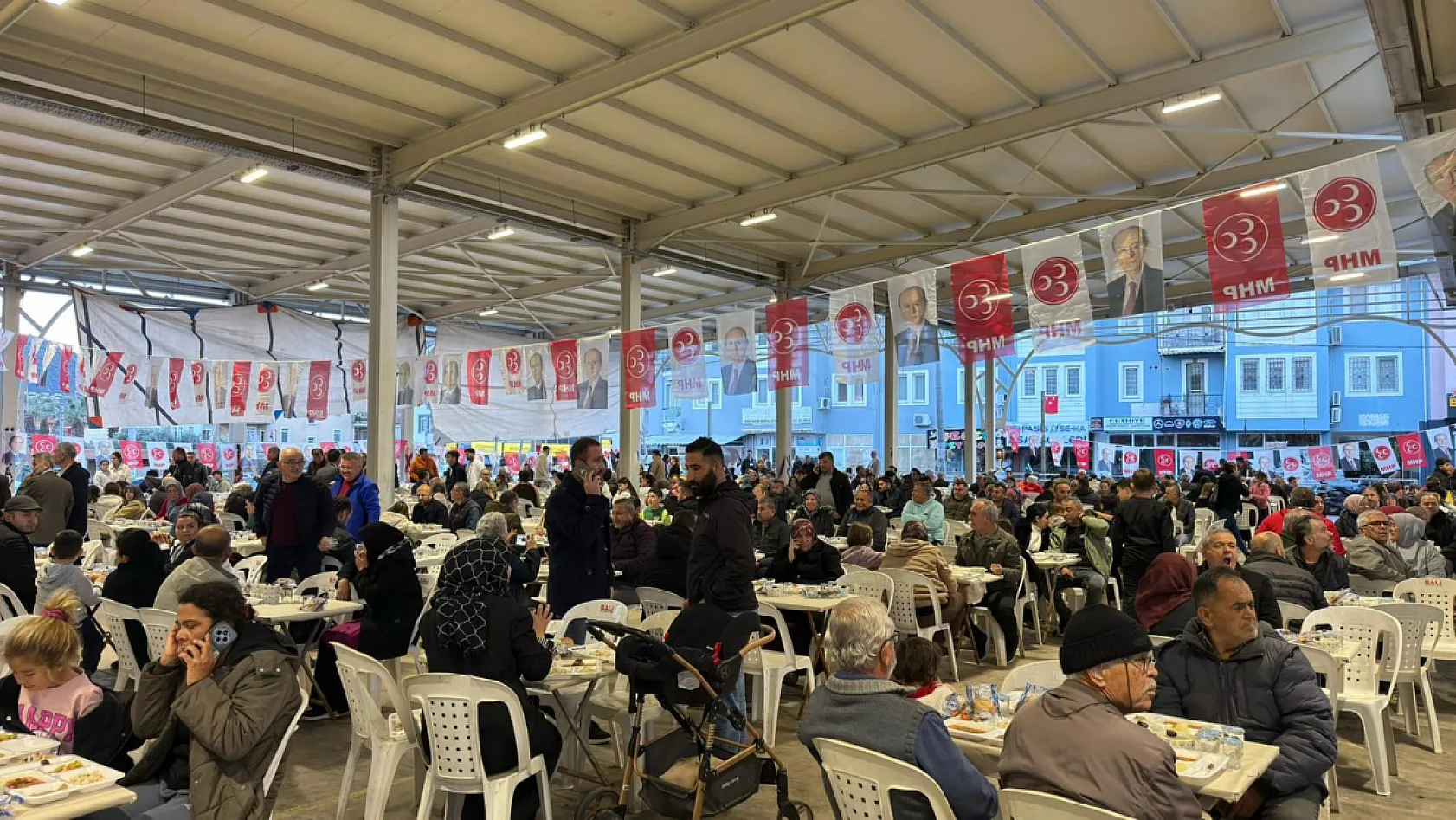 MHP Fethiye'de İftar Programı Düzenledi