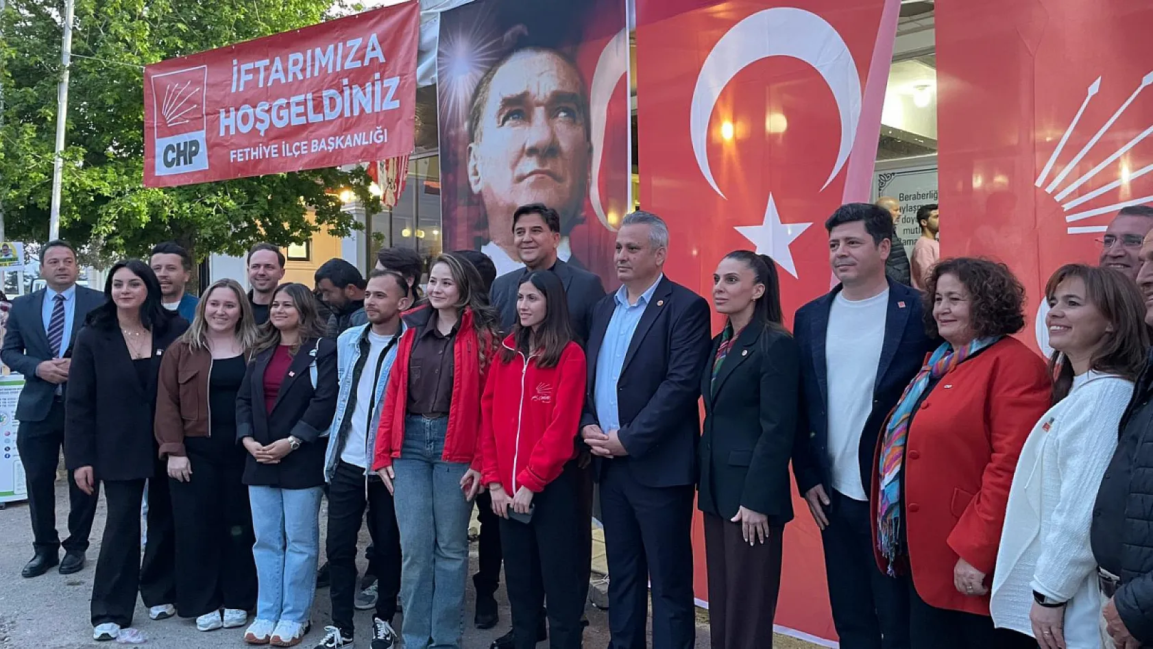 CHP Fethiye'nin İftar Programı Yoğun Katılımla Gerçekleşti