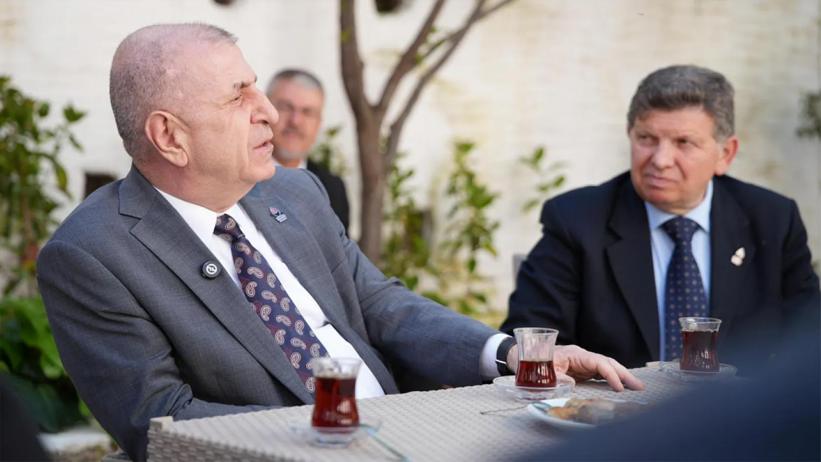 Zafer Partisi Genel Başkanı Ümit Özdağ Muğla'da temaslarda bulundu