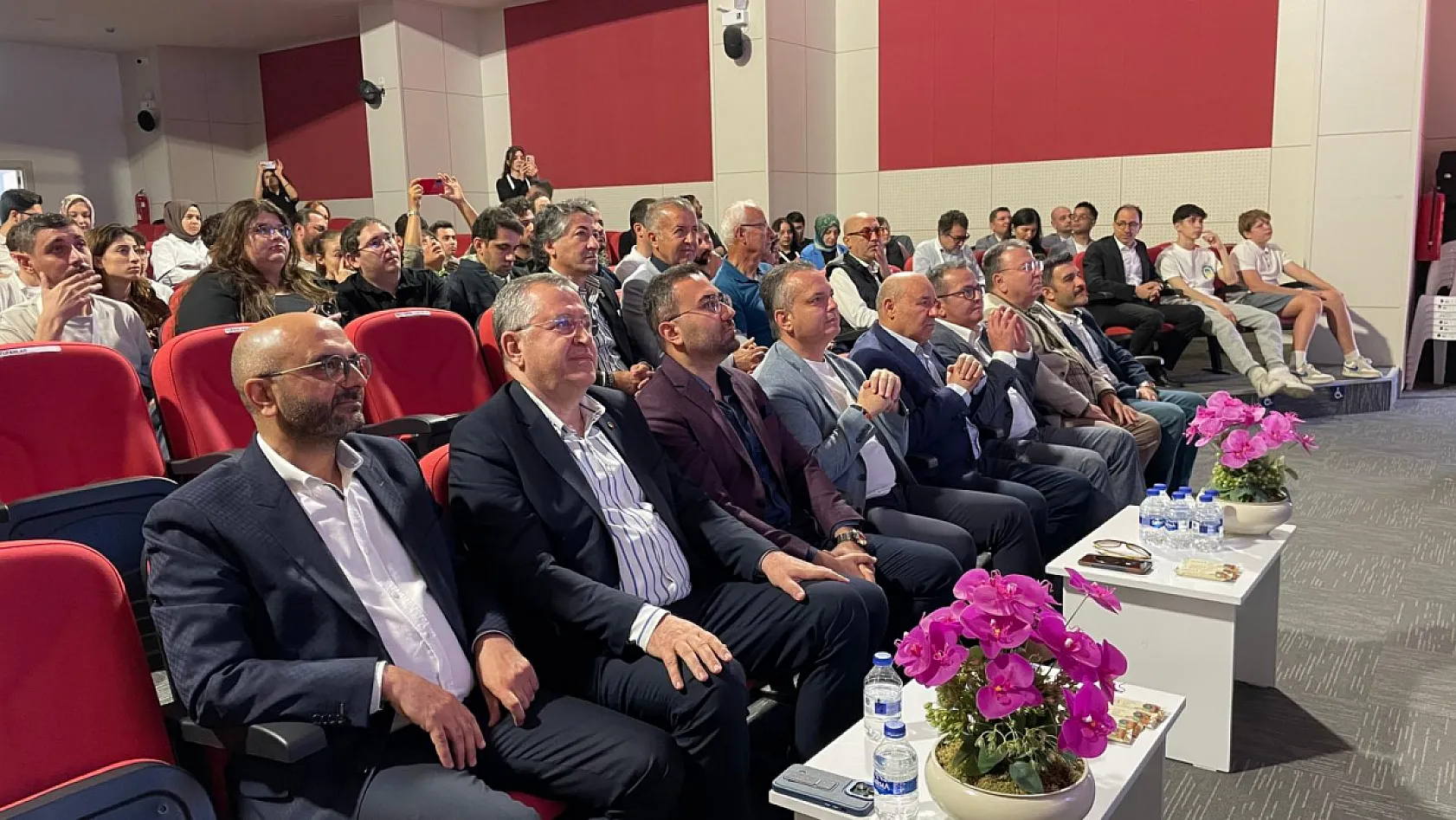 Fethiye'de girişimcilik buluşması: LİDEA Demoday'e yoğun katılım