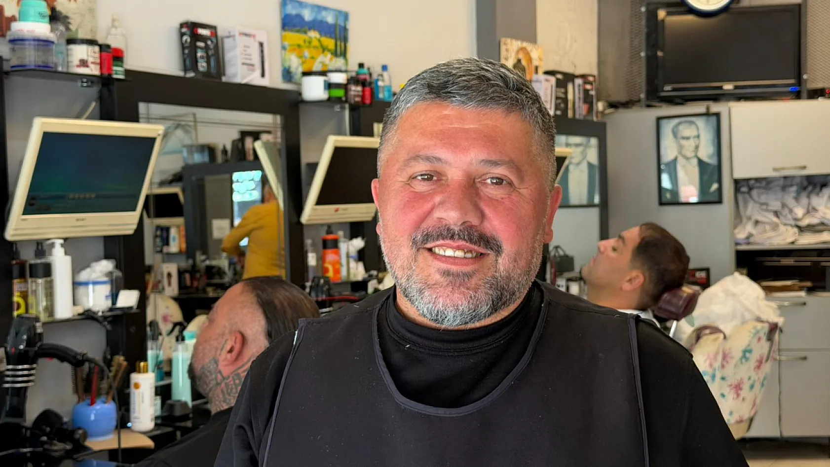 Fethiye'de yaz sıcaklarında kısa saç tercih ediliyor
