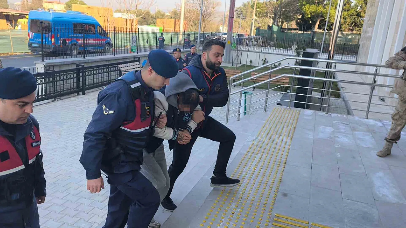 Yatağan'da yaşlı çiftin ölümüyle ilgili 4 kişi tutuklandı