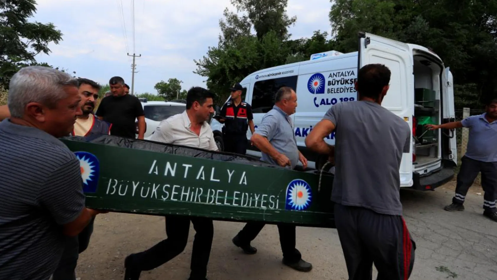 Yaşlı kadının cansız bedeni evine 4 kilometre mesafede sulama kanalında bulundu