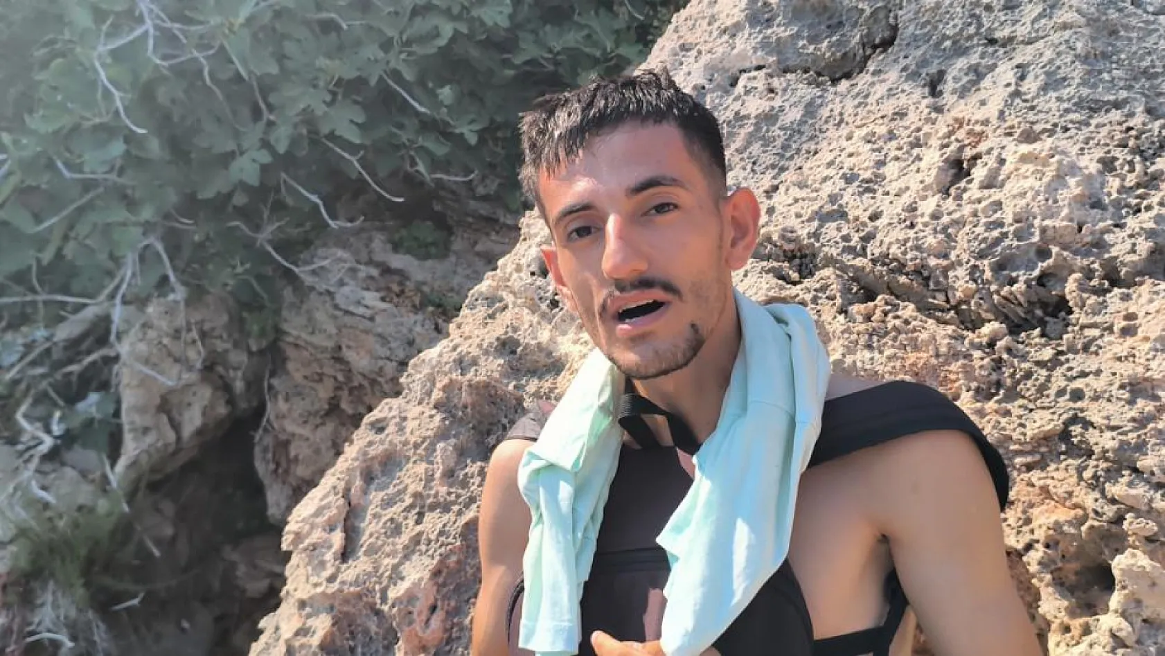 Eşiyle yaptığı görüntülü görüşme hayatını kurtardı