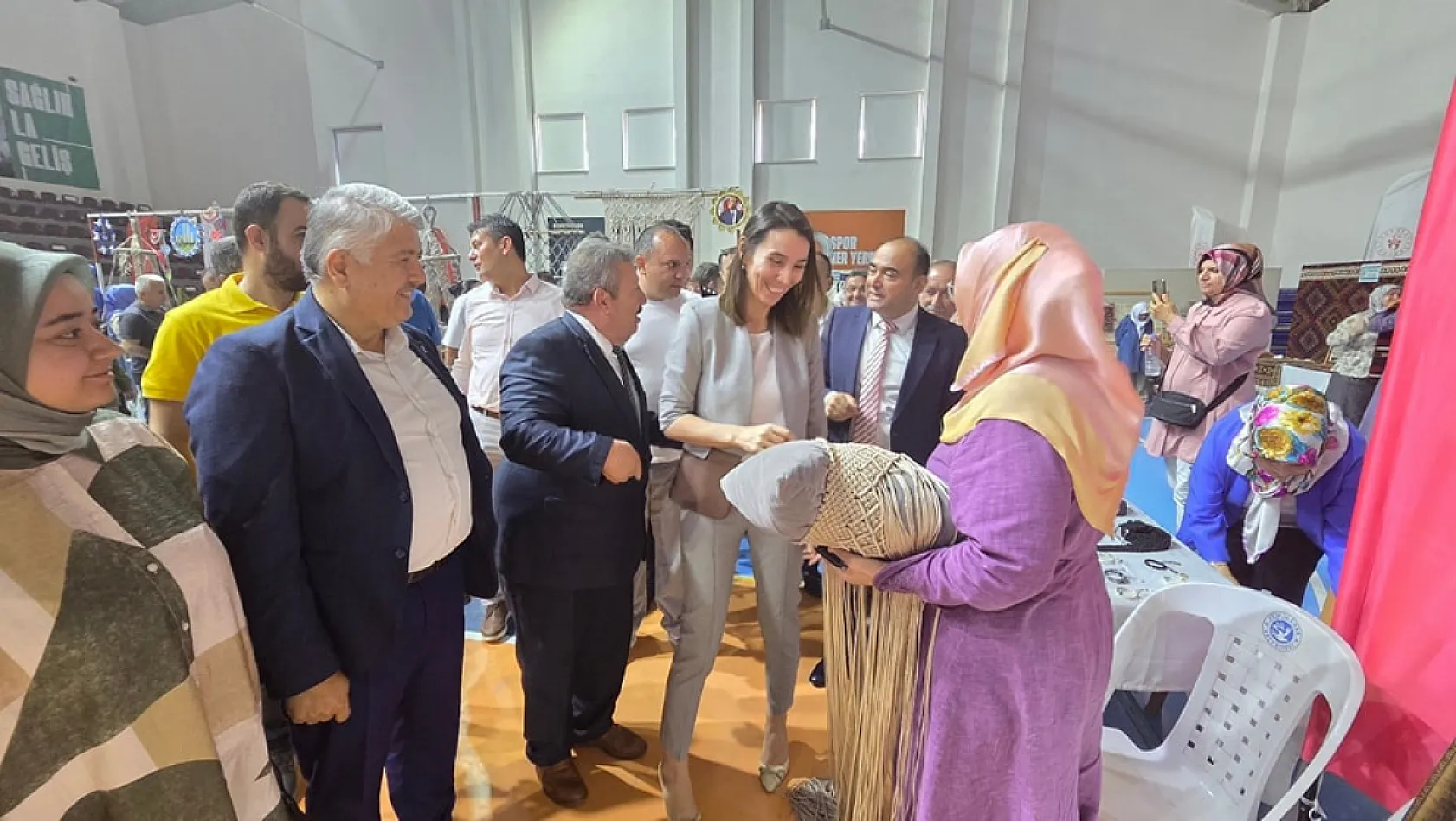 Seydikemer'de 'Hayat Boyu Öğrenme' coşkusu