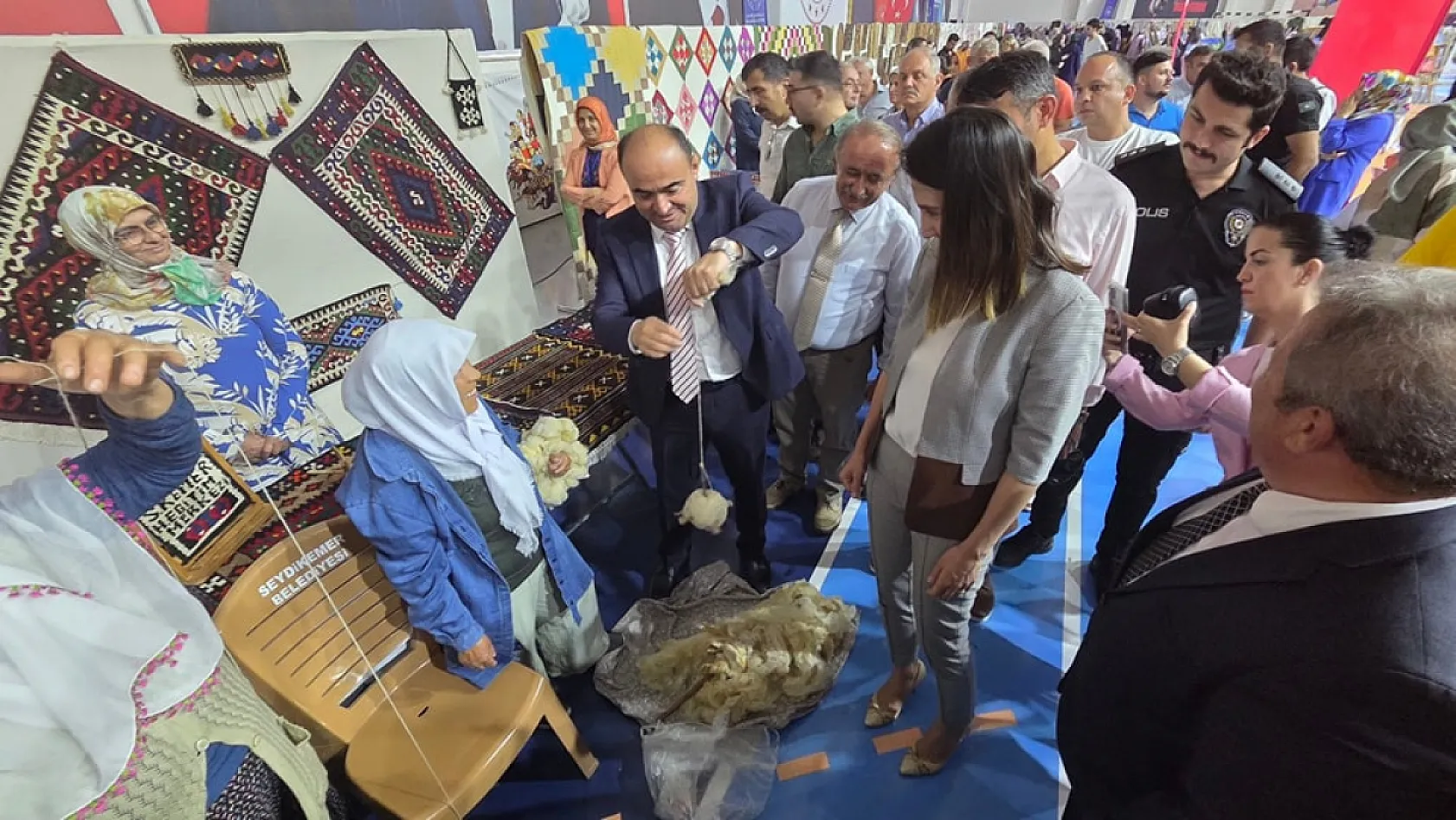 Seydikemer'de 'Hayat Boyu Öğrenme' coşkusu