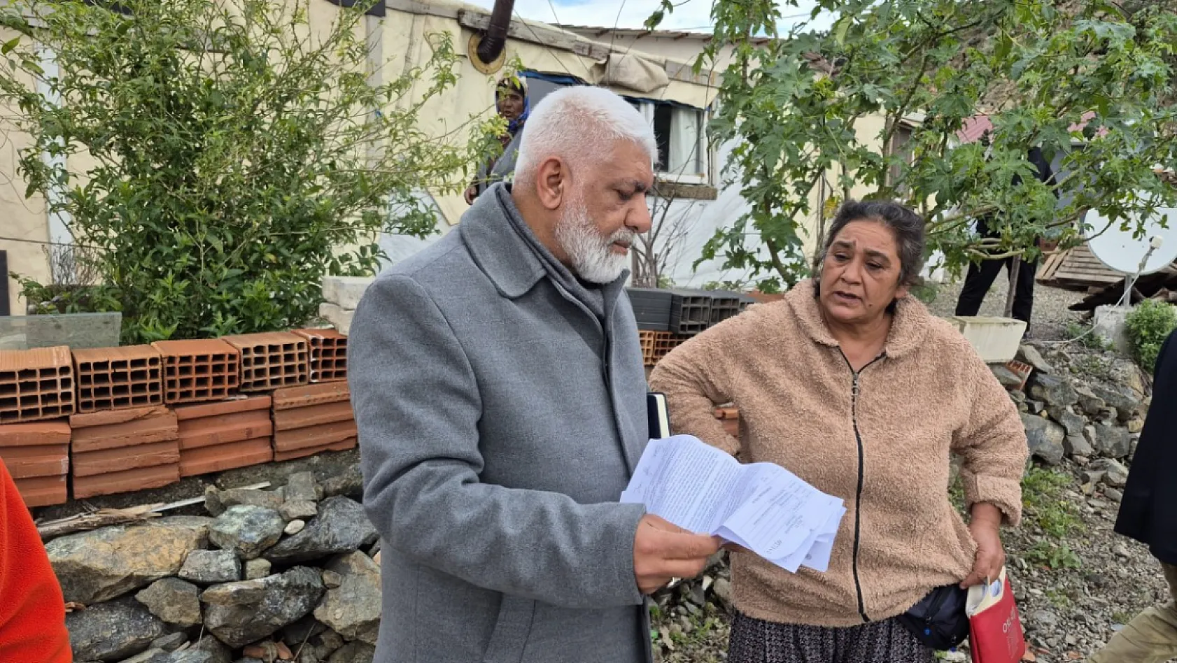 Ortaca'da yaşayan Roman vatandaşların sorunları yerinde dinlendi