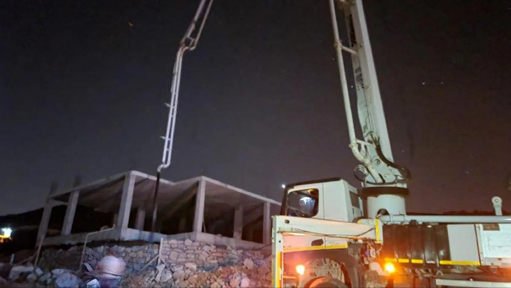 Kaçak inşaatlara ceza uygulandı