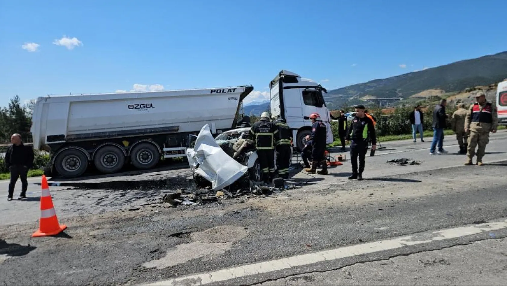 Feci Kazada 2 Kişi Öldü, 2 Kişi Yaralandı