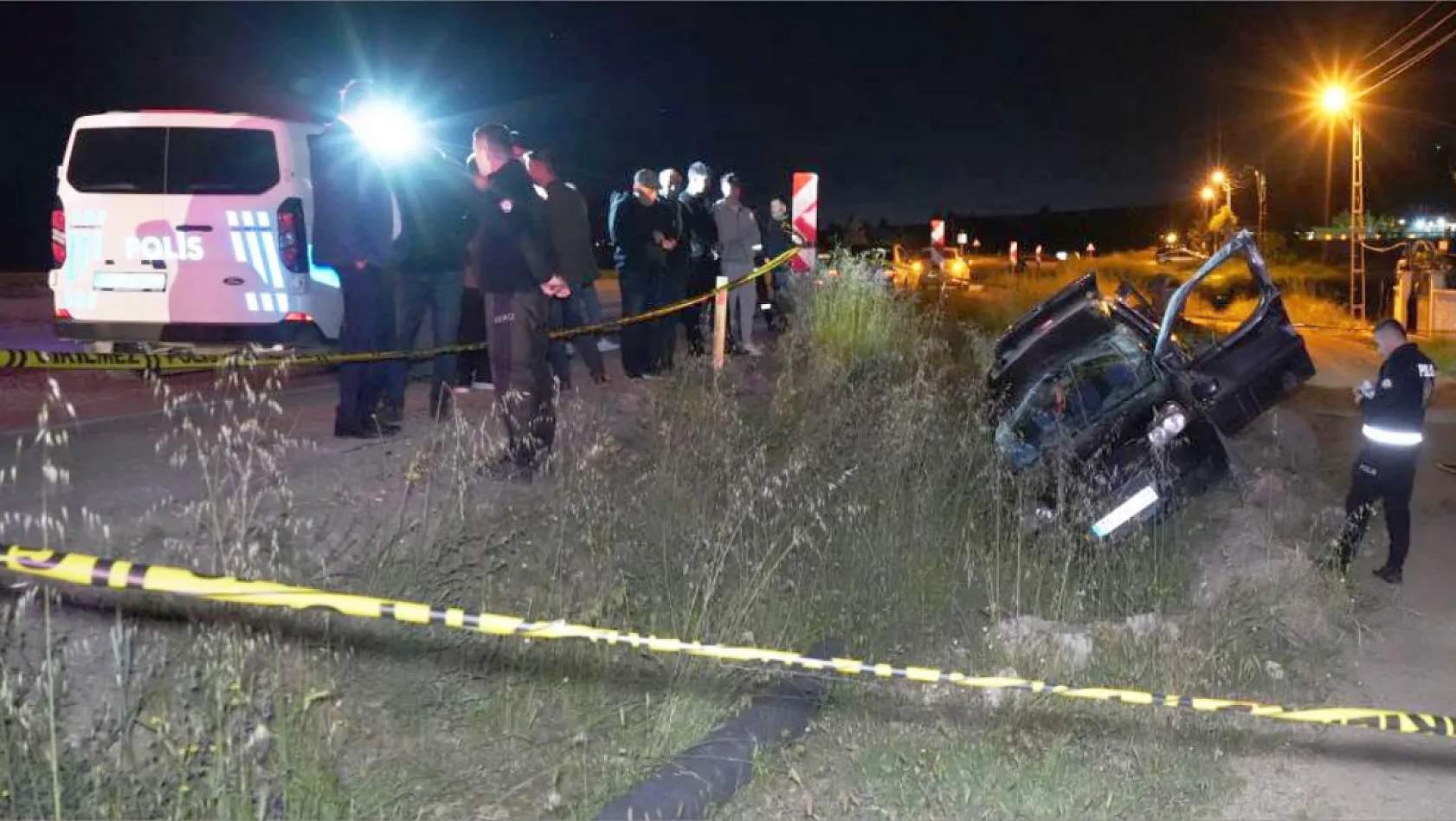 Şarampole devrilen araç hurdaya döndü: 1 ölü, 3 yaralı