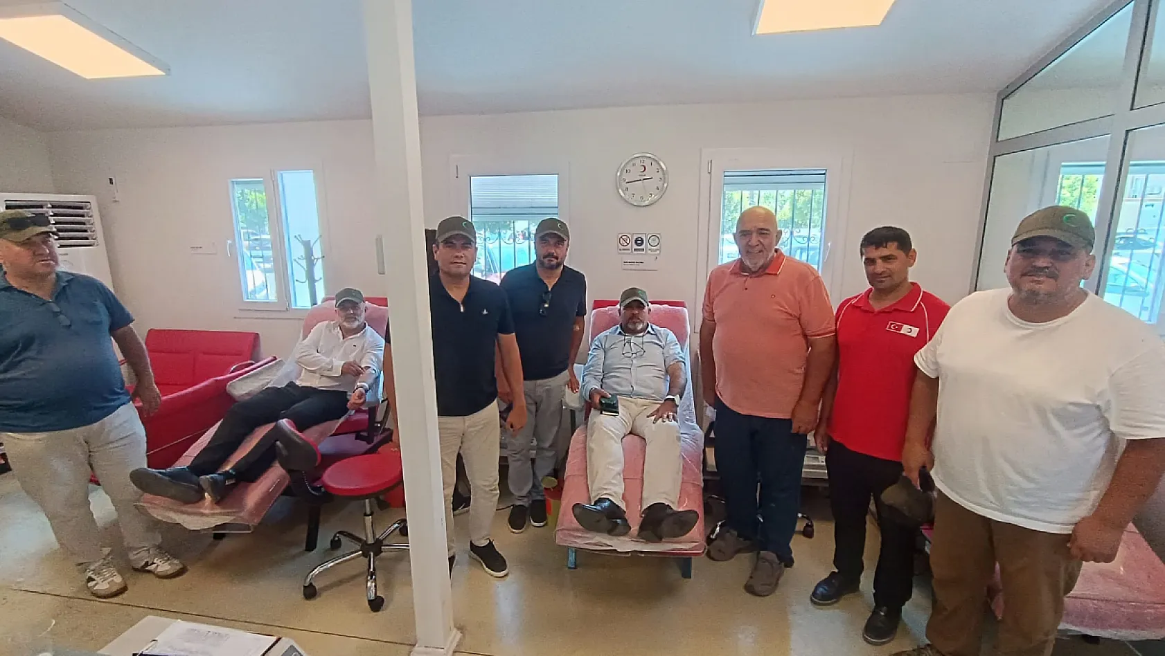 Yeşilay Fethiye Şubesi'nden Kızılay'a kan bağışı desteği