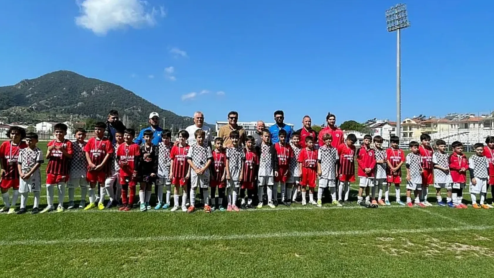 23 Nisan'da Fethiye'de 'Futbol Şenliği': U10 turnuvasında herkes birinci