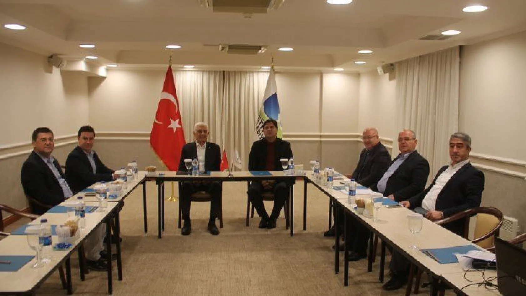 CHP'li Belediye Başkanları Fethiye'de toplandı