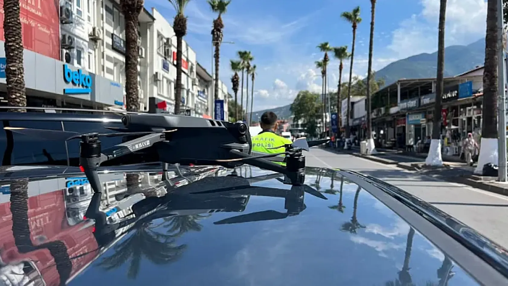 Fethiye'de dronlu kırmızı ışık denetimi