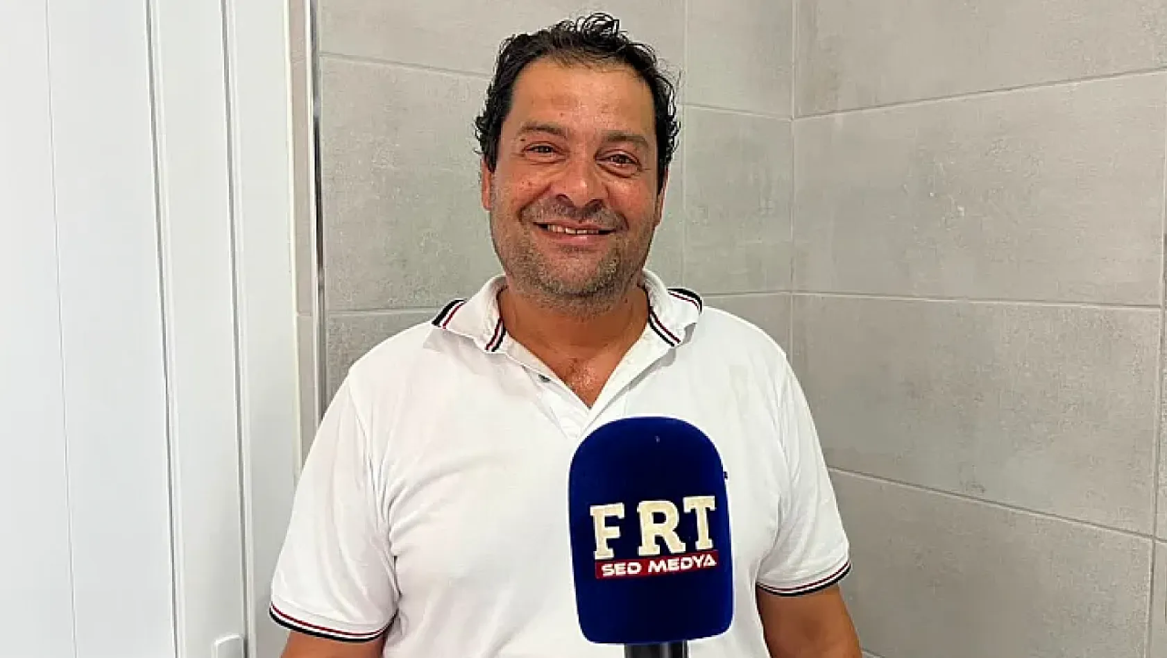 Fethiye'de Kuzu Yaşar'dan pazar esnafına serinleten jest