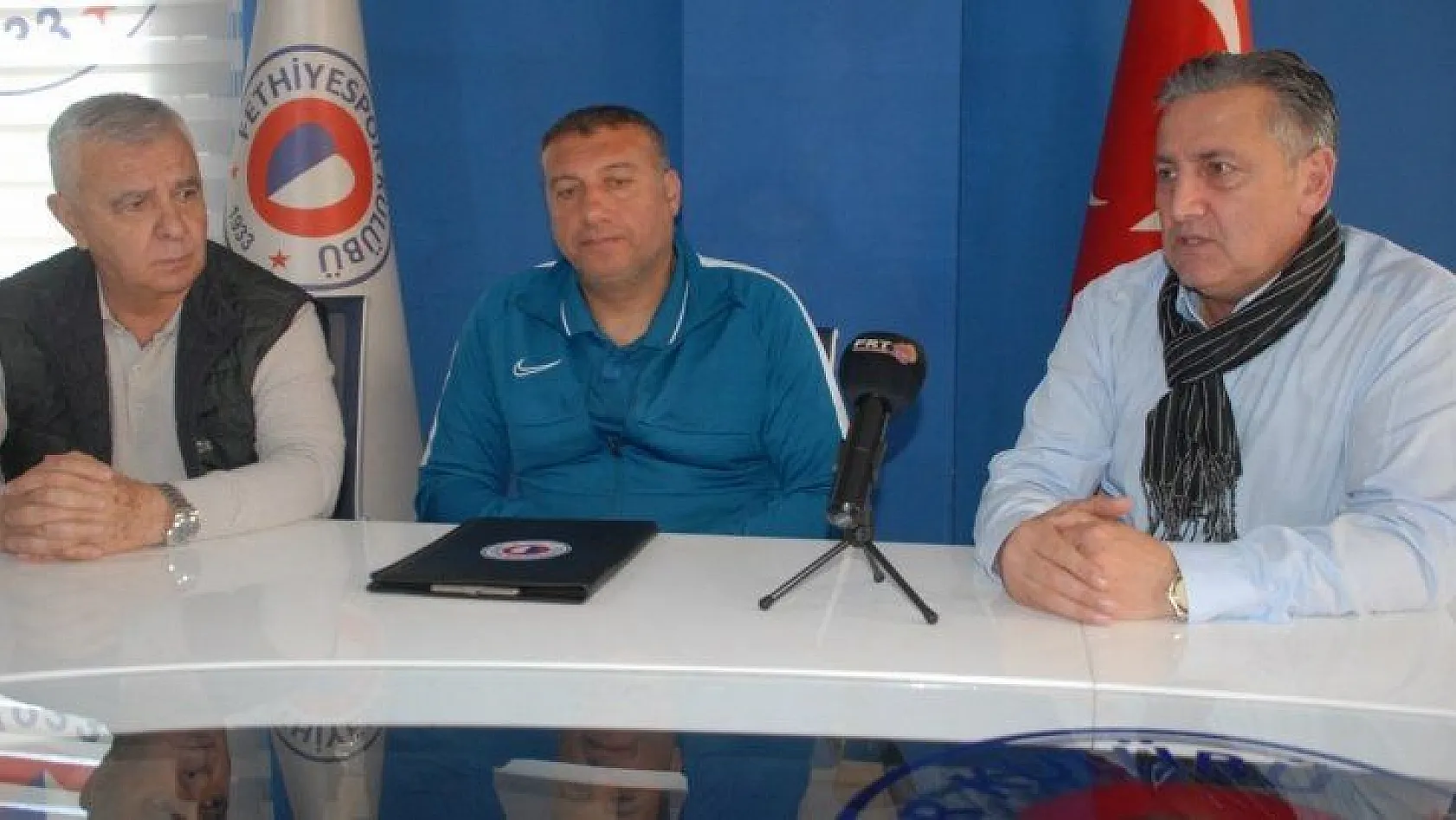 Kan Değişikliği İstedi, İstifa Etti