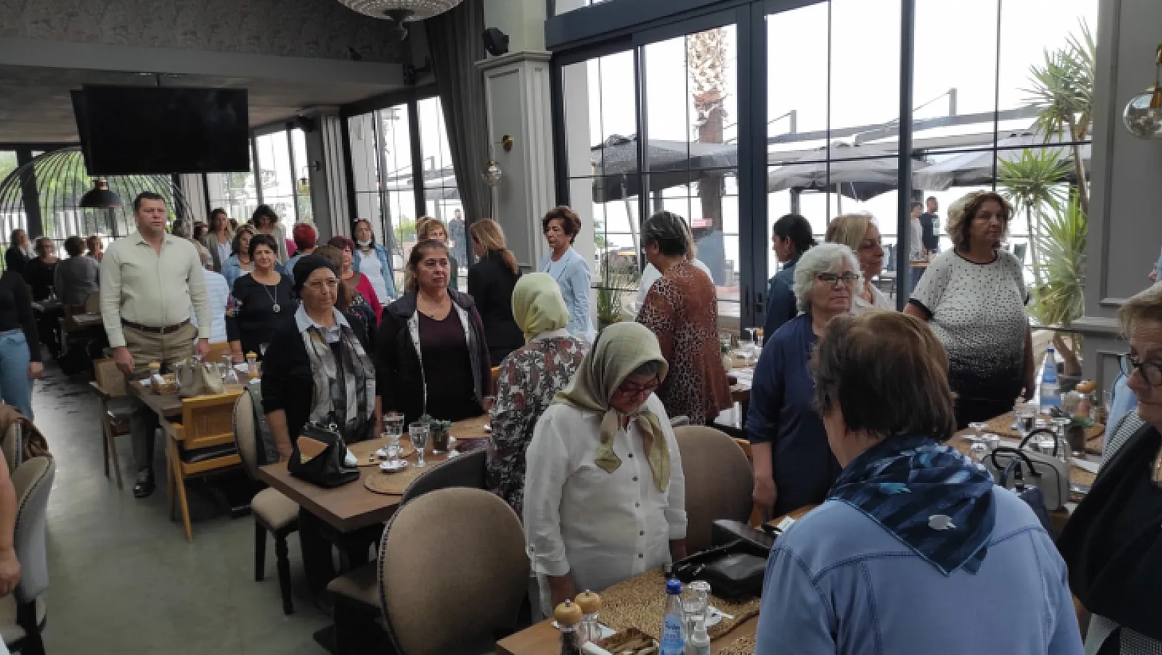 Türk Kadınlar Birliği Kahvaltıda Buluştu