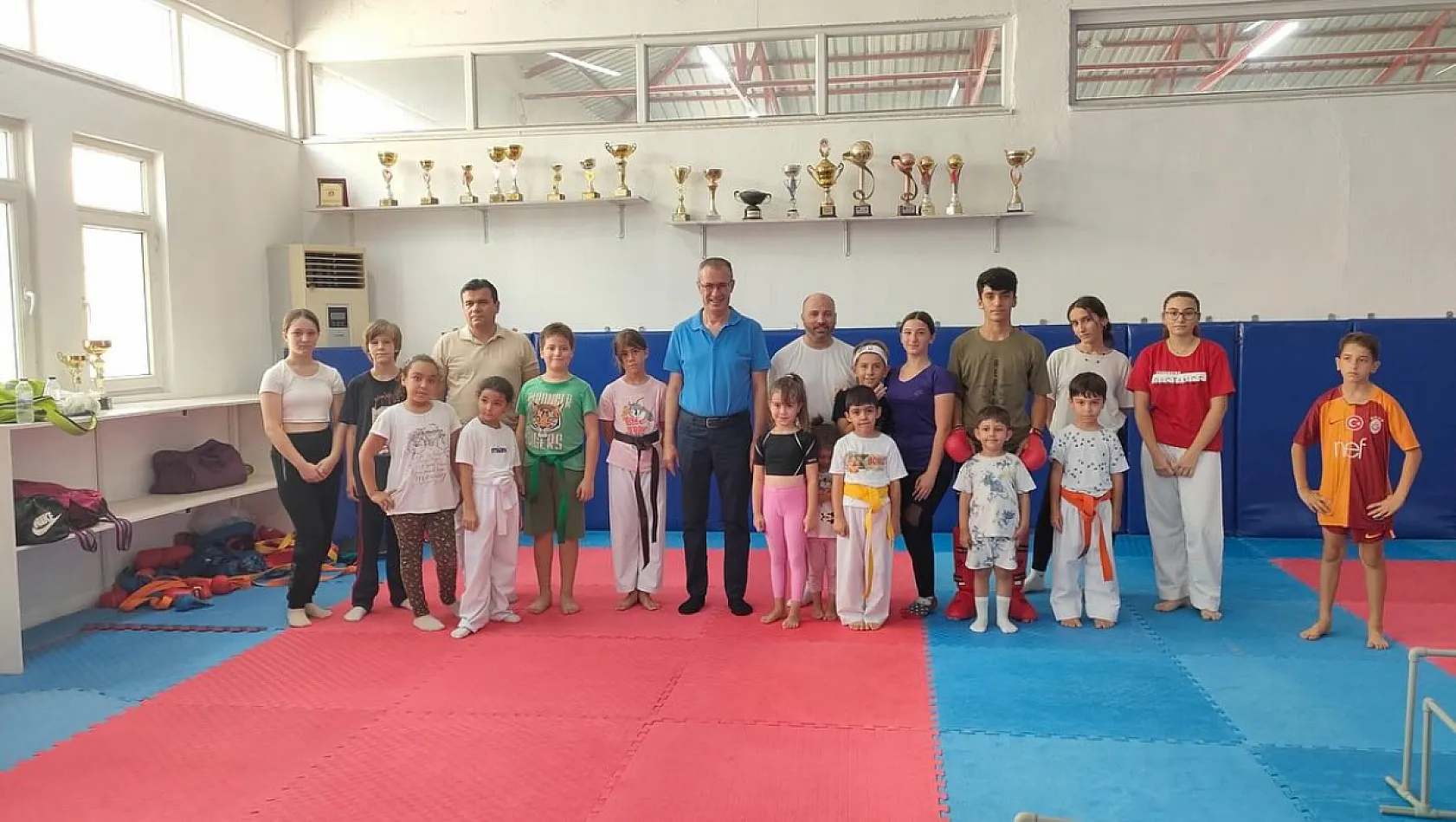 Fethiye Kaymakamı Ertaş, yaz okullarını ziyaret etti