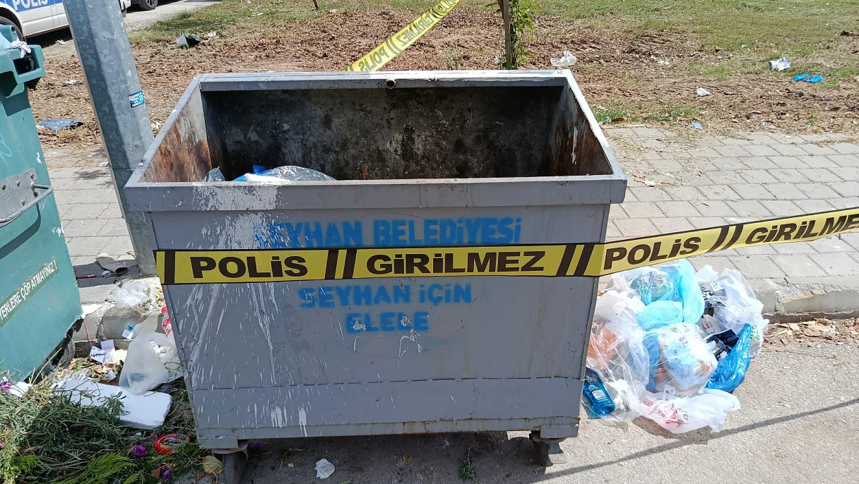 Çöp konteynerinden insan kafatası çıktı