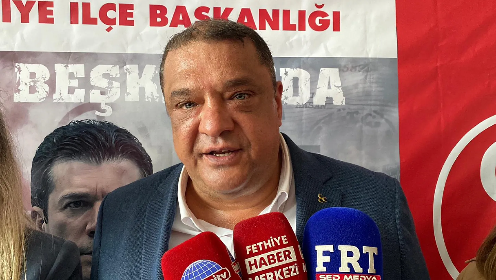 Fethiye'de 'Çatlı' filmi izlendi, söyleşi gerçekleştirildi